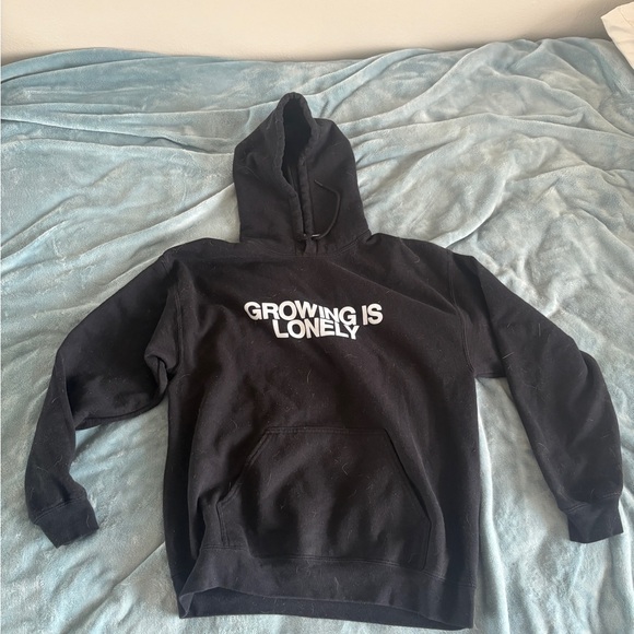 Lonely Ghost Black Hoodie with White Label “Growing is lonely” large - Picture 2 of 5